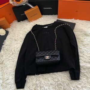 DKNY Black Logo-Trim Crewneck Sweatshirt (Free Mystery Clothes)